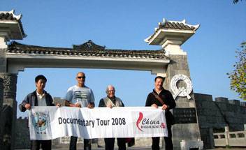 Frank Gleason, Jr. and guide of China Highlights