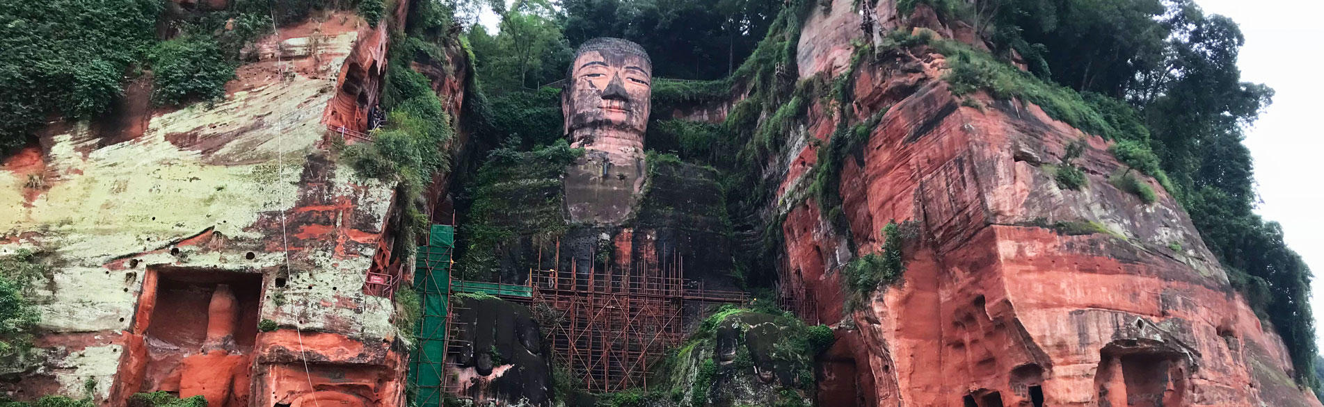 One-Day Leshan Giant Buddha and Tea Terrace Tour