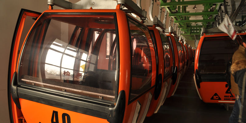 The cable cars at the Great Wall
