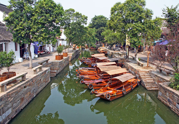 13-Day Private Tour: Shanghai - Suzhou - Hangzhou - Guilin/Yangshuo - Xi'an - Beijing