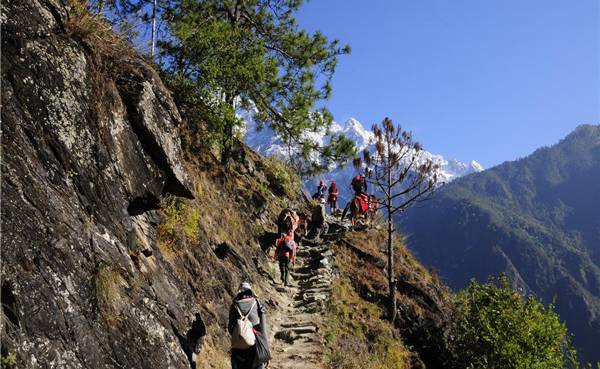 Tiger Leaping Gorge Hiking