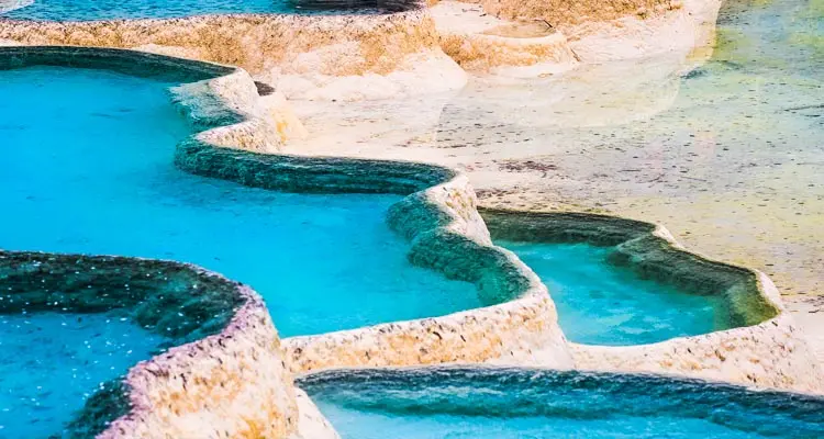 terraced pools of Huanglong