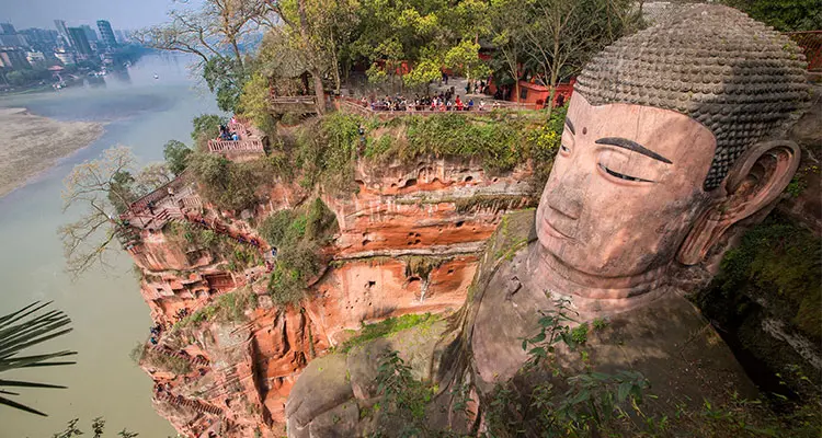 the Giant Buddha in Leshan