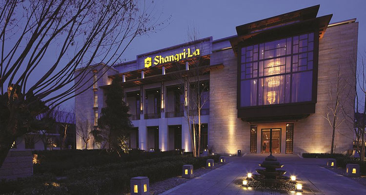 lhasa shangri-la hotel
