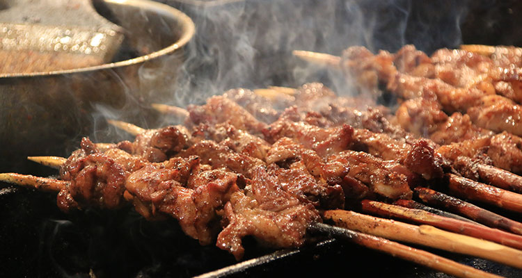 Roast lamb in the night market