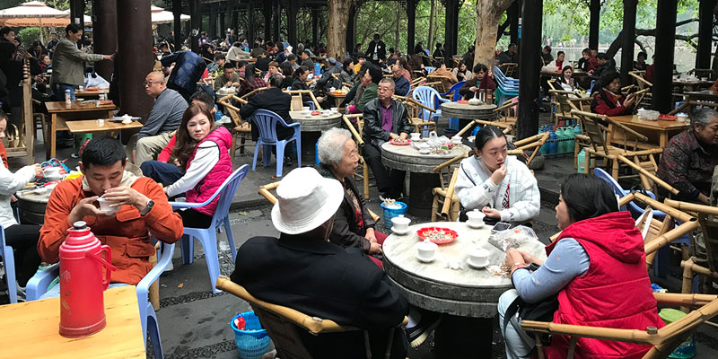 Local opera troupers in Chengdu