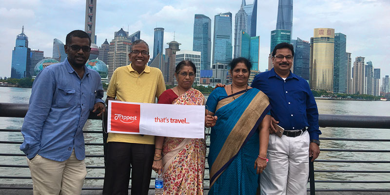 Our customers at the Bund