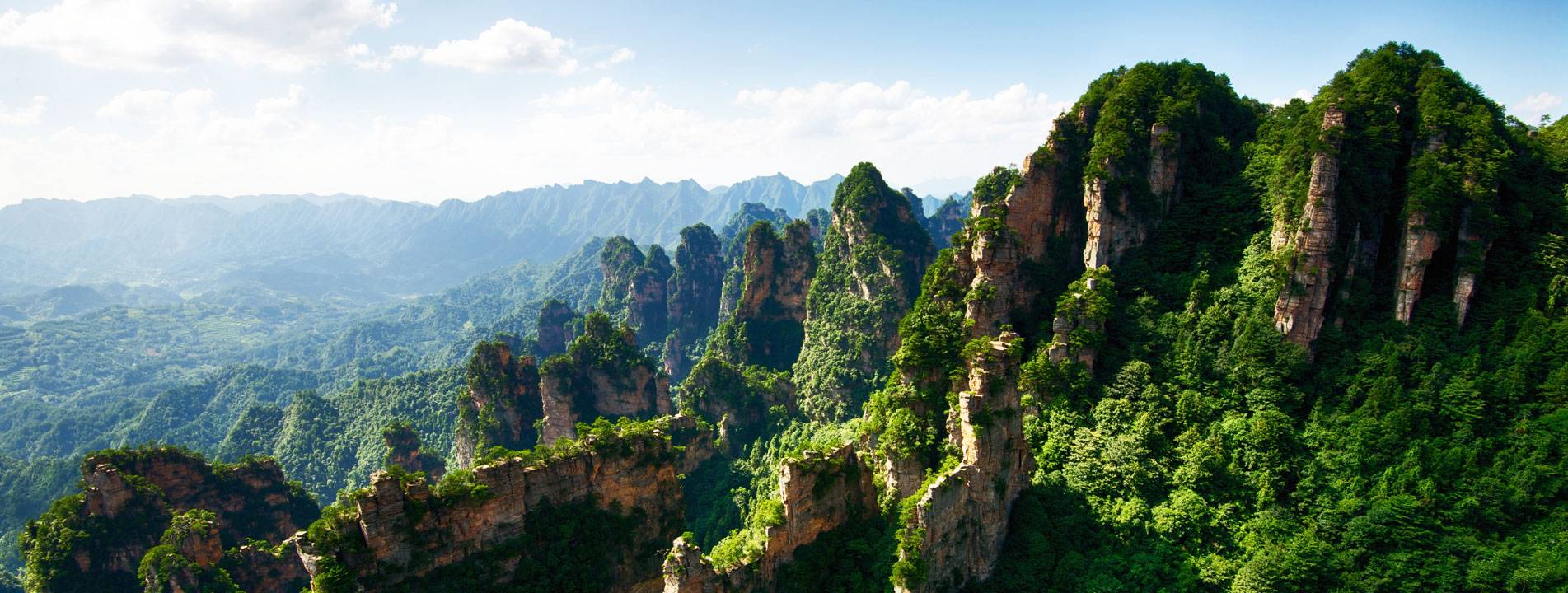 The beautiful peaks in Zhangjiajie