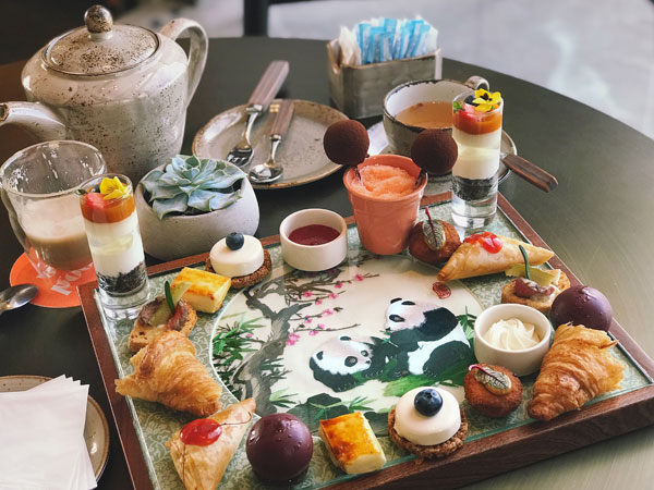 Panda afternoon tea