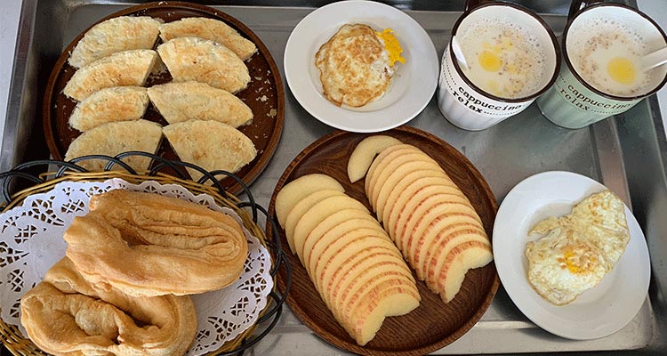 watching archery and wristling