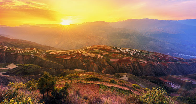 Maximize Your 2 Days to Photograph Dongchuan Red Land at 5+ Viewing Points