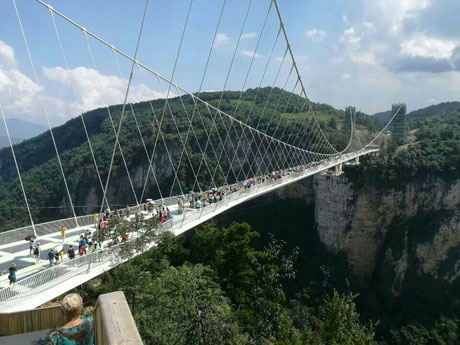 Zhangjiajie Glass Bridge