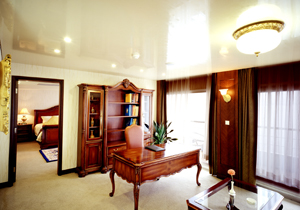 Deluxe cabin